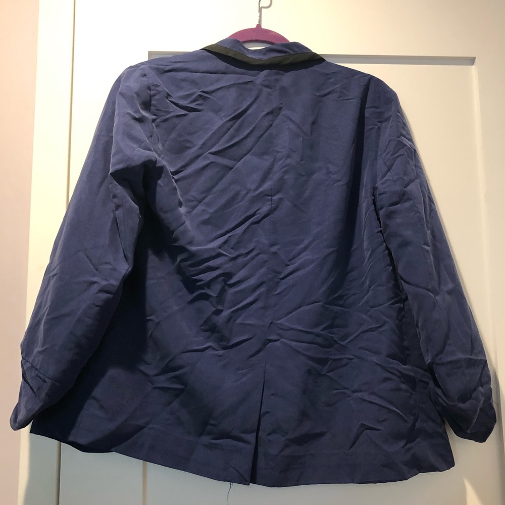 EUC Express Short Blazer - Picture 2 of 5